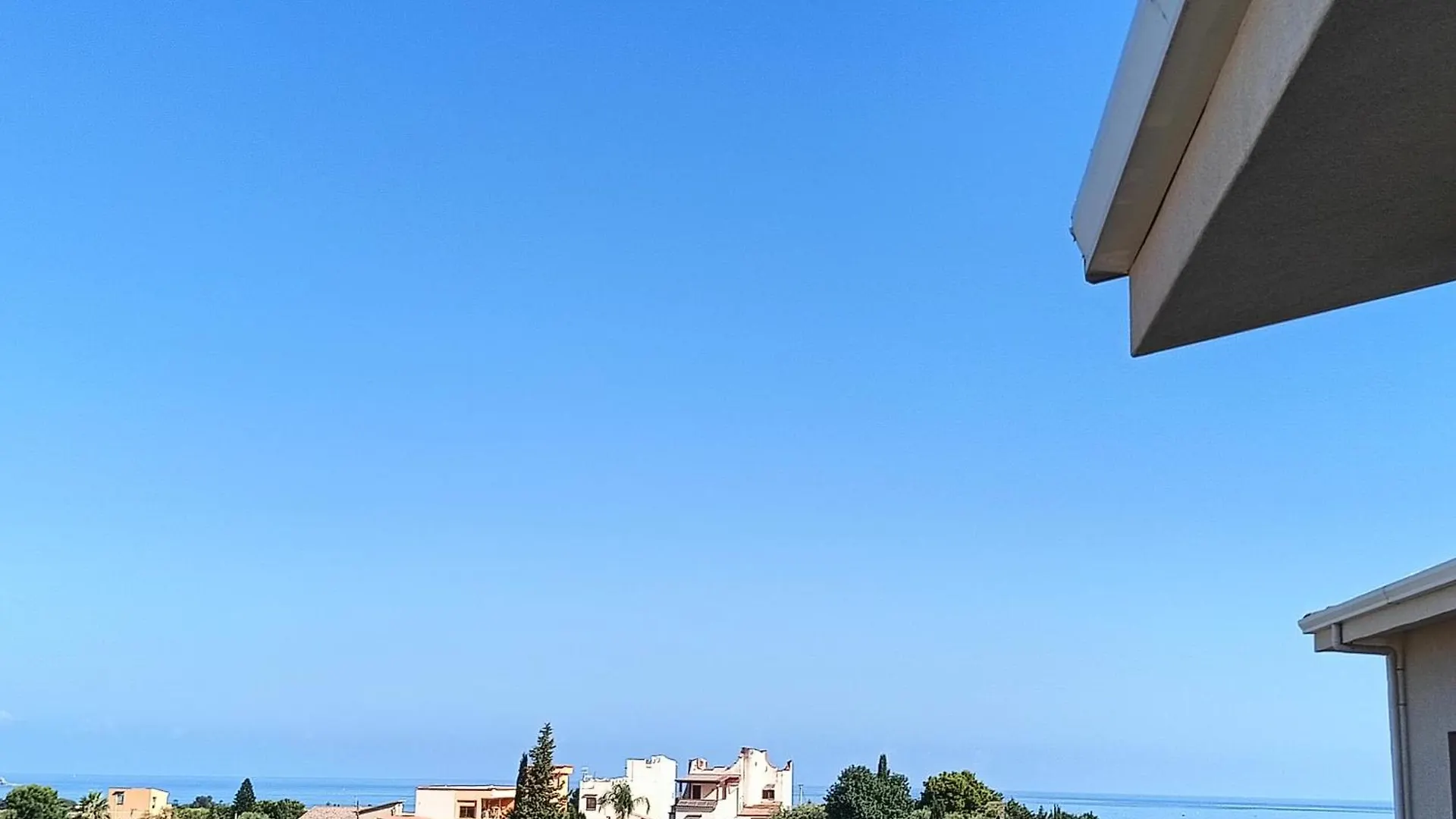 Bed & Breakfast Dojo Idro Rooms Carini Italië